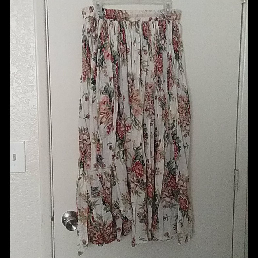 Maxi skirt - Picture 2 of 5